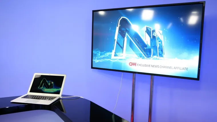 Pripadnici četničkog pokreta napali novinarsku ekipu televizije N1: u zadnji tren ih spasili mladići iz Srbije