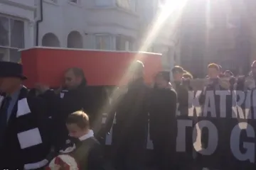 Navijači u Engleskoj sahranili svoj klub