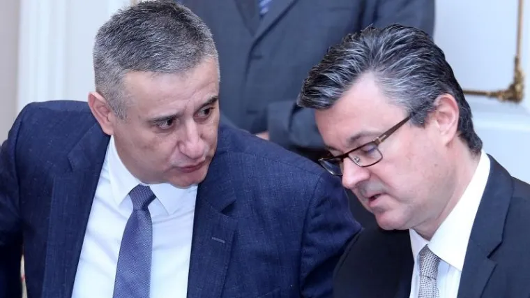 Prodaju se udjeli, hoteli, zemlji&scaron;ta, vojna odmarali&scaron;ta...