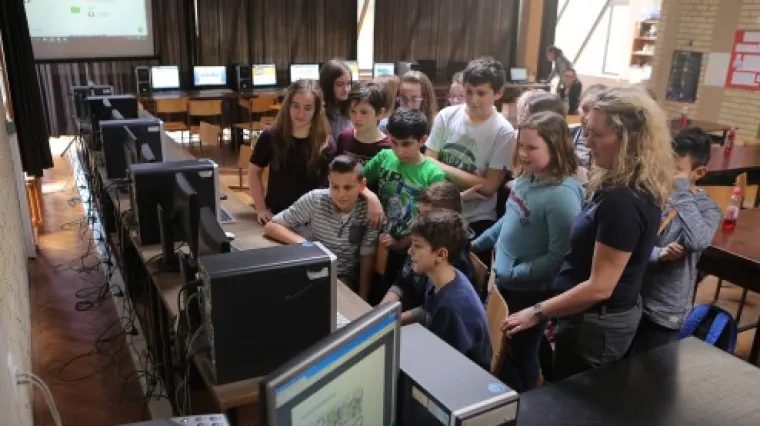 Učenici iz Babine Grede i Osijeka učili stvarati računalne igre i video uratke na satu prirode