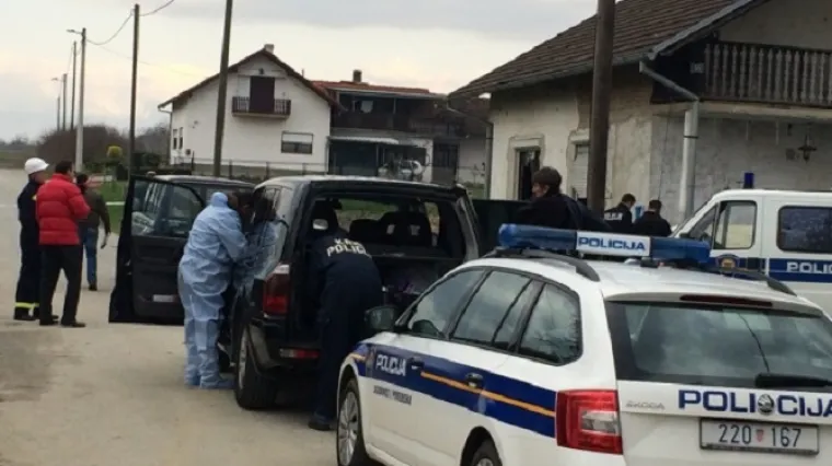 'Ležali su bespomoćno na podu. Poku&scaron;ali smo ih oživjeti, no nismo uspjeli'