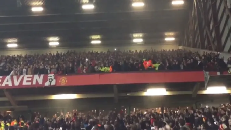 Pogledajte kako su se potukli navijači Manchestera i Liverpoola