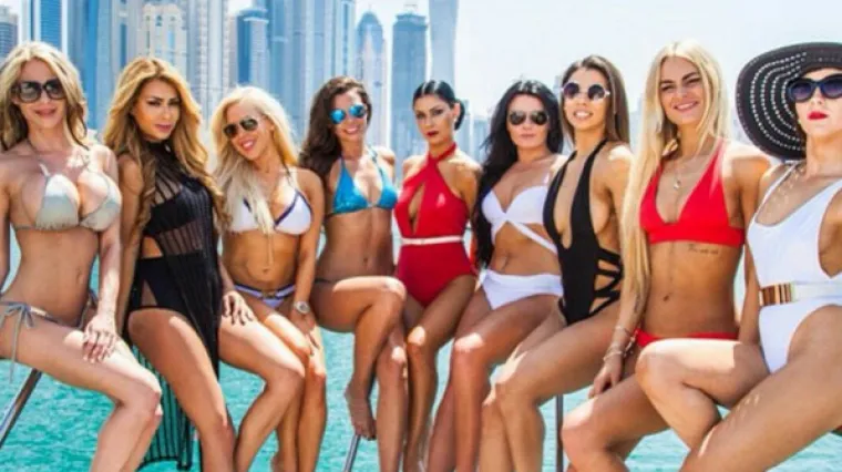 Pogledajte kako se mladež Dubaija rasipa novcem