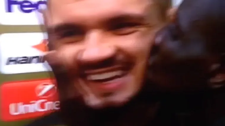 Lovren čudesnom igrom protiv Manchestera kupio naklonost suigrača