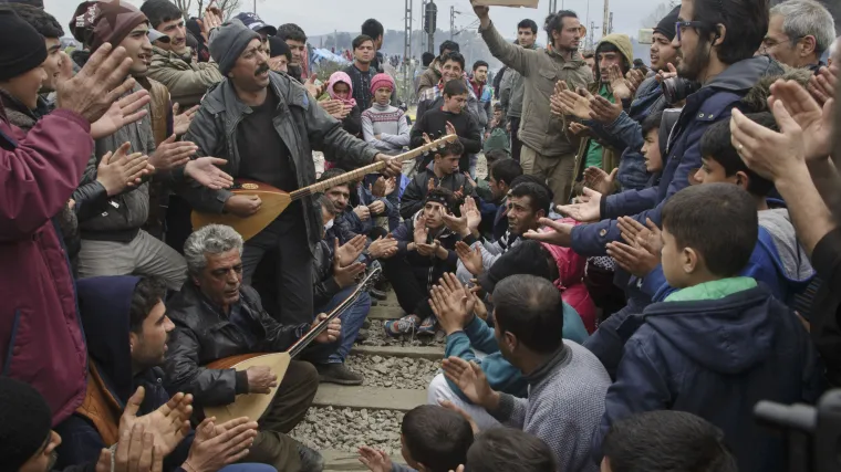 Izjava da migranti imaju mentalitet neandertalaca izazvala svađu u austrijskom parlamentu