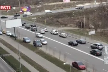 Domišljati Ukrajinac se dosjetio jedinstvenog načina za izbjegavanje prometnog čepa