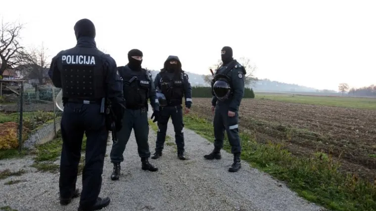 Slovenija postrožila kontrolu zbog napada