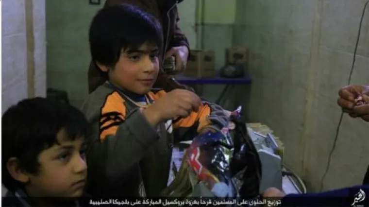 Džihadisti ISIS-a slave masakr u Bruxellesu tako &scaron;to djeci dijele slatki&scaron;e