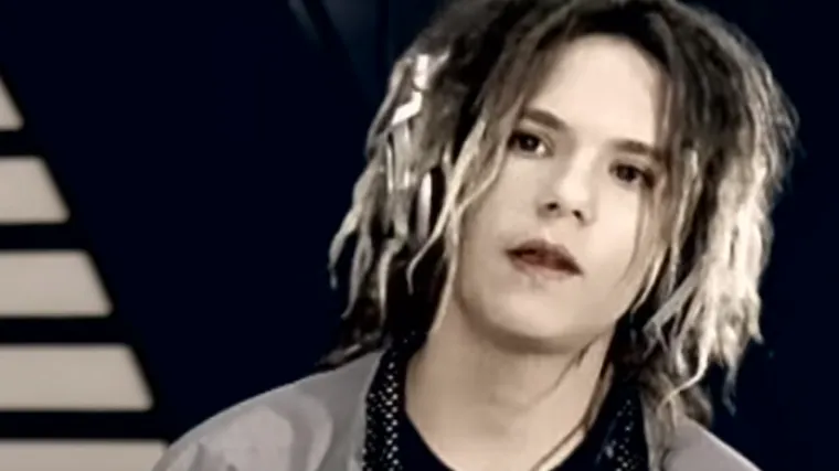 Nekad je furao dreadlockse, a pogledajte ga danas!