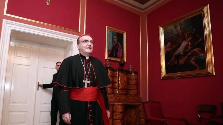 Bozanić čestitao vjernicima Uskrs i upozorio: 'Nepovjerenje je otrov koji se širi društvom'