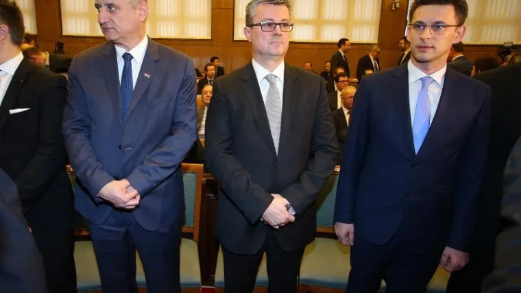 MOST sve vi&scaron;e tone, skoro ih dostigao Živi zid!