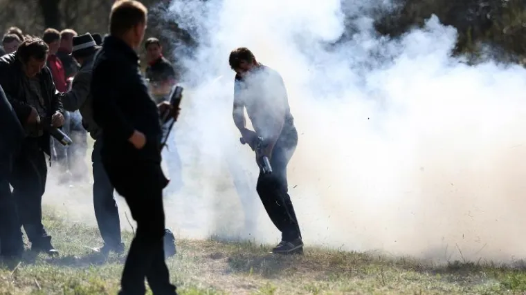 Upoznajte hrvatske tradicije: u Kostelu se Uskrs već gotovo 500 godina obilježava pucanjem iz kubura