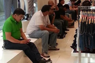POSTOJI PRAVI PAKAO NA ZEMLJI: Ovi muškarci to jako dobro znaju