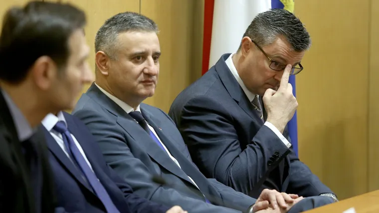 'Ovo je najljenija Vlada koju smo ikad imali, oni u dva mjeseca nisu napravili ništa!'