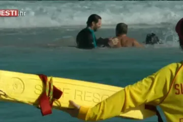 Hugh Jackman pomogao spasiti plivače na sydneyskoj plaži