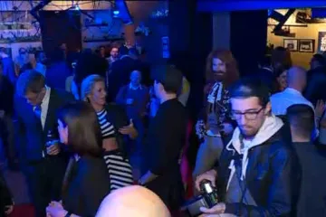 Slavni otkrili da su im smiješne zabrane ispijanja alkoholnih pića na javnim mjestima