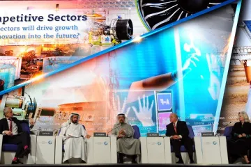 Spremaju se kupiti Apple, Google, Microsoft...