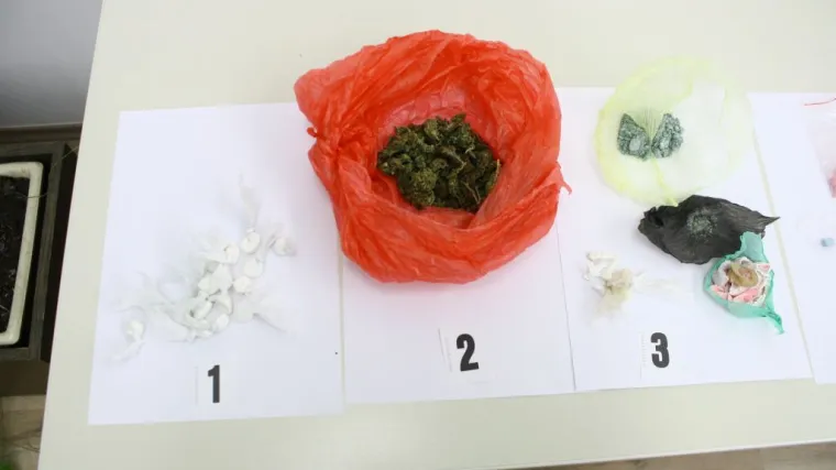 Zaustavljeni u prometu, pa im pronađena droga