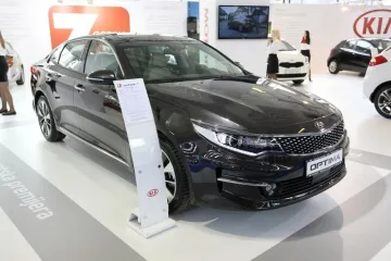 PRVE FOTOGRAFIJE SA ZAGREB AUTO SHOWA: Concept_S, novi Renault Scenic, Ford Mustang...