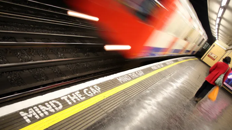 Dobra vijest za sve koje uživaju u kasnim noćnim izlascima u Londonu: podzemna će od ljeta voziti i noću