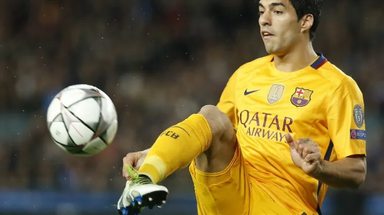 Torres je isključen, a Suarez je onda zabio dva za Barcu