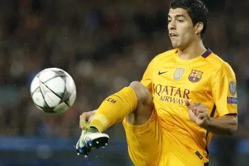 Torres je isključen, a Suarez je onda zabio dva za Barcu