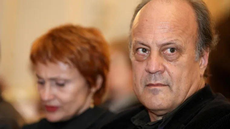 Jakov Sedlar se brani od optužbi za lažiranje: 'Naslovnica Vjesnika prikazana u filmu je autentična'