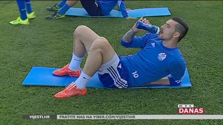 Jedna od najljep&scaron;ih hrvatskih sportskih priča: Nikola Pokrivač dobio bitku s opakom bole&scaron;ću i vratio se na travnjak