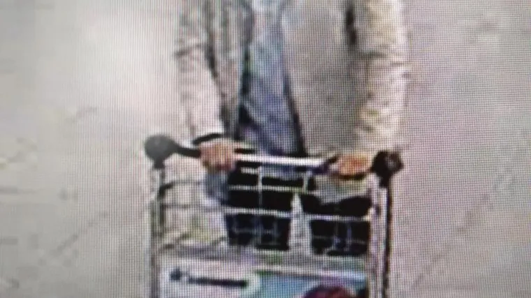 Uhićenje 'mu&scaron;karca sa &scaron;e&scaron;irom' potvrđuje vezu između napada u Parizu i Bruxellesu