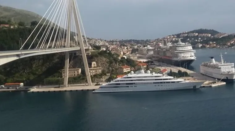 Megajahta ponovno stigla: Vratili se kada je zatoplilo, možda dođe i princ?