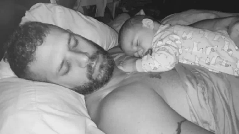 Vratio se kući s napu&scaron;tenom bebom, a onda je njegova žena shvatila &scaron;okantnu istinu