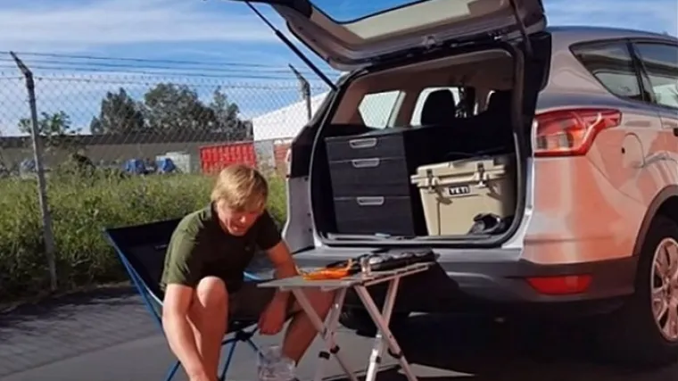 Prije dvije godine je odlučio živjeti u automobilu i zasad mu sjajno ide