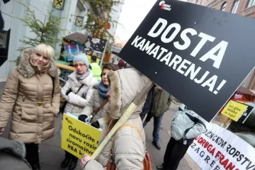 'Deseci tisuća ljudi imaju pravo na povrat novca'