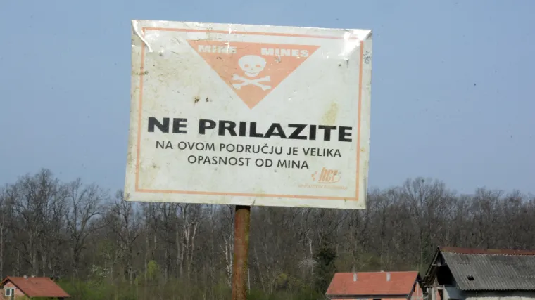 Minski sumnjiva područja obuhvaćaju 481 kvadratni kilometar, a od mina je stradalo ukupno 586 osoba