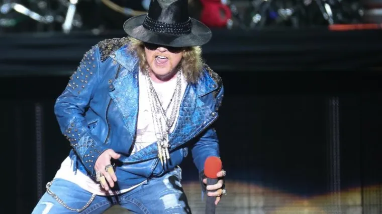 Stigla i službena potvrda: Axl Rose novi je pjevač AC/DC-ja!