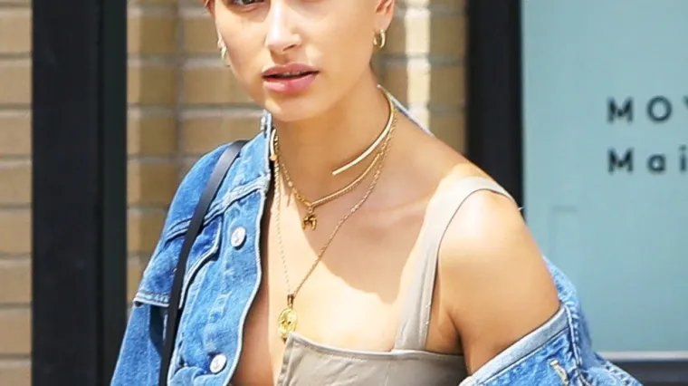 Za&scaron;to je traper jakna modni evergreen