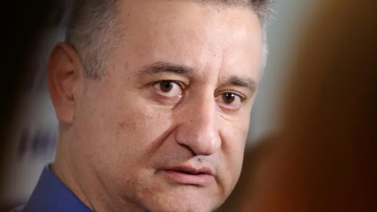Karamarko izgubio živce na novinarsko pitanje o Jozi Petroviću
