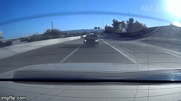 Tko je njih pustio za volan?!