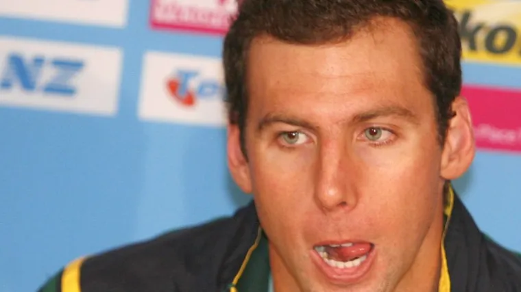 'Uhvatio me za grudi i snažno mi zavrnuo bradavicu'