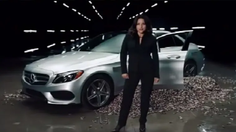 Ovaj Mercedes vozi na baterije, točnije na njih 9,648