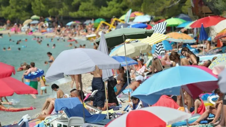 'Teroristi preru&scaron;eni u ulične prodavače spremaju napade na europskim plažama!'