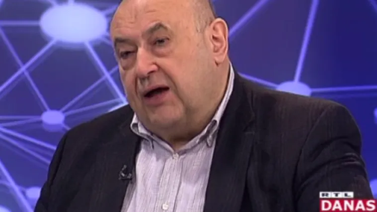 'Očekuje se da Sanader u ime domoljublja kaže da je kriminalac'