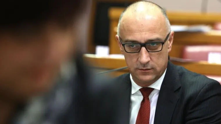 Vrdoljak o&scaron;tro o preslagivanju većine