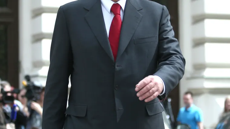 Zajednička izjava hrvatskog i mađarskog pravnog tima: 'Nije istina da su Sanader i Petrović svjedočili u korist MOL-a'