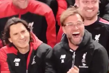 Pogledajte kako ga je vlastiti igrač nasmijao do suza