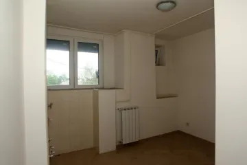 Zadranin oboljelima od raka na korištenje dao 40 stanova