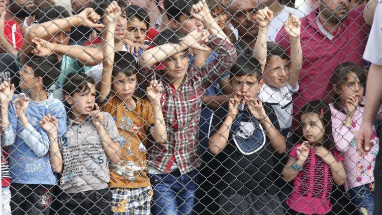 Merkel i dužnosnici EU-a u izbjegličkom kampu u Turskoj, žele se upoznati s uvjetima života u kampu