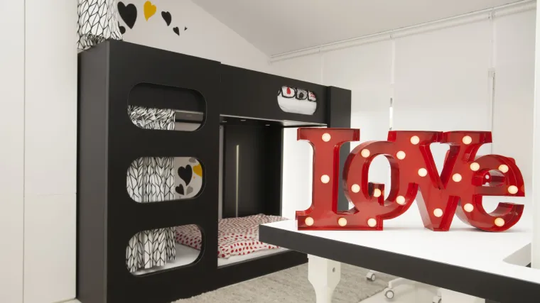 Makeover spavaće sobe dviju sestara