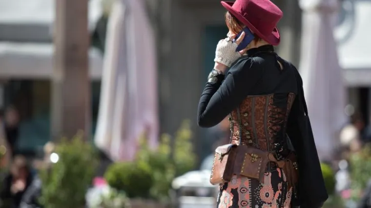 Roaming u EU od sutra jeftiniji skoro četiri puta