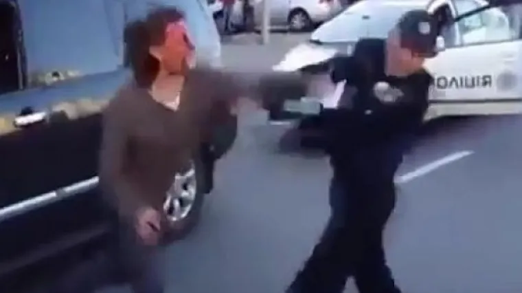 Olimpijski pobjednik potukao se s policijom, sedmorica ga jedva svladala